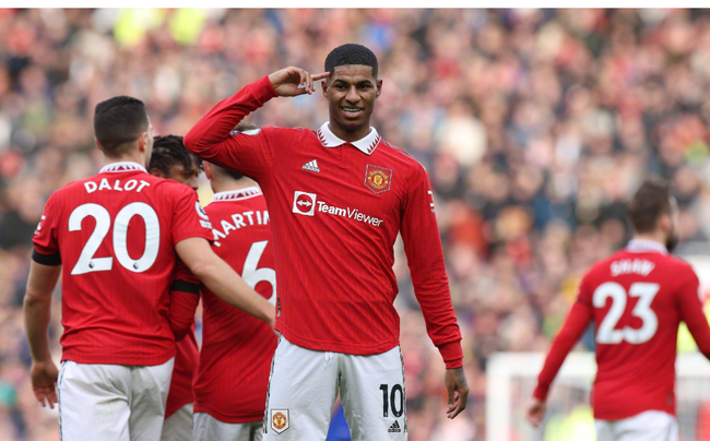 的进攻更加 的进攻更加